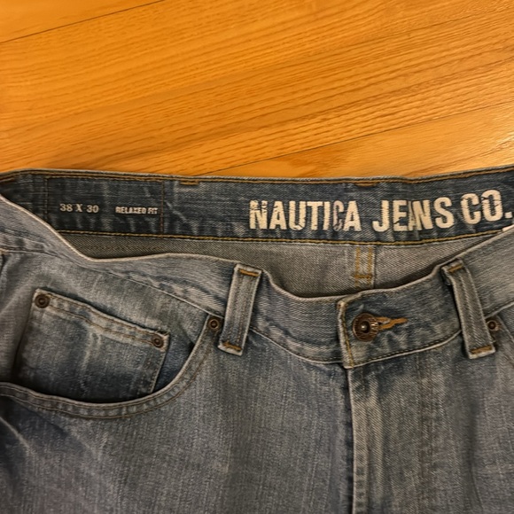 Used like new Nautica jeans 38x30 - Picture 2 of 4